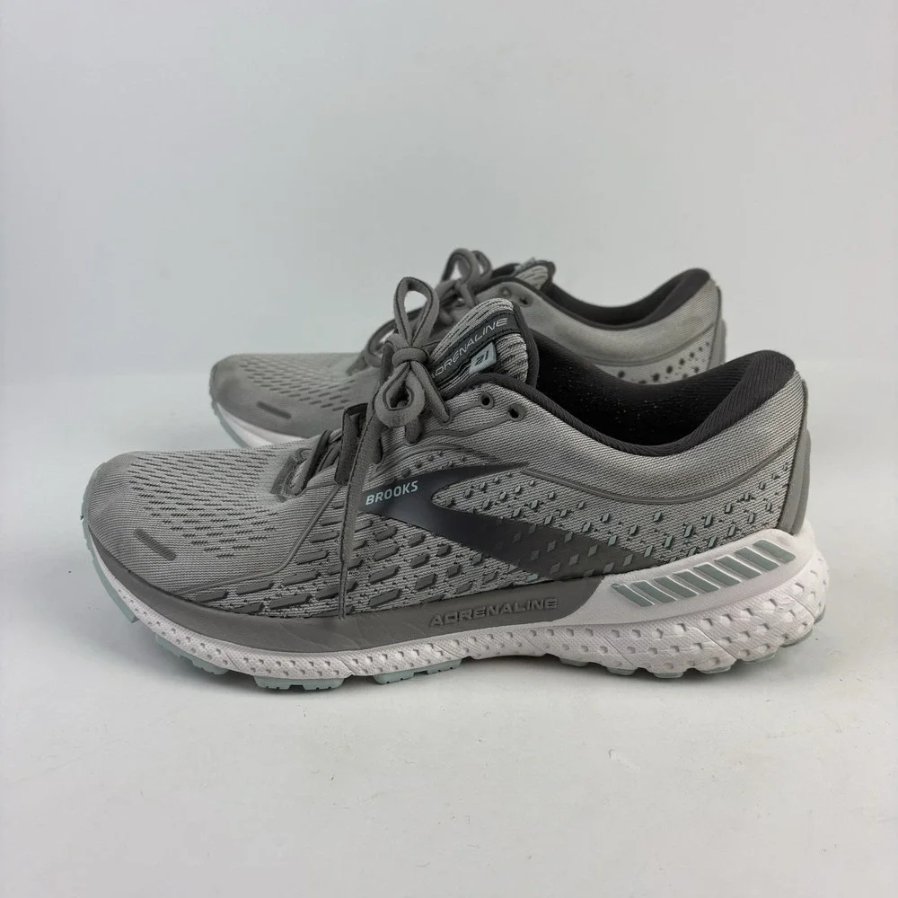 Brooks minor scruff outsoles